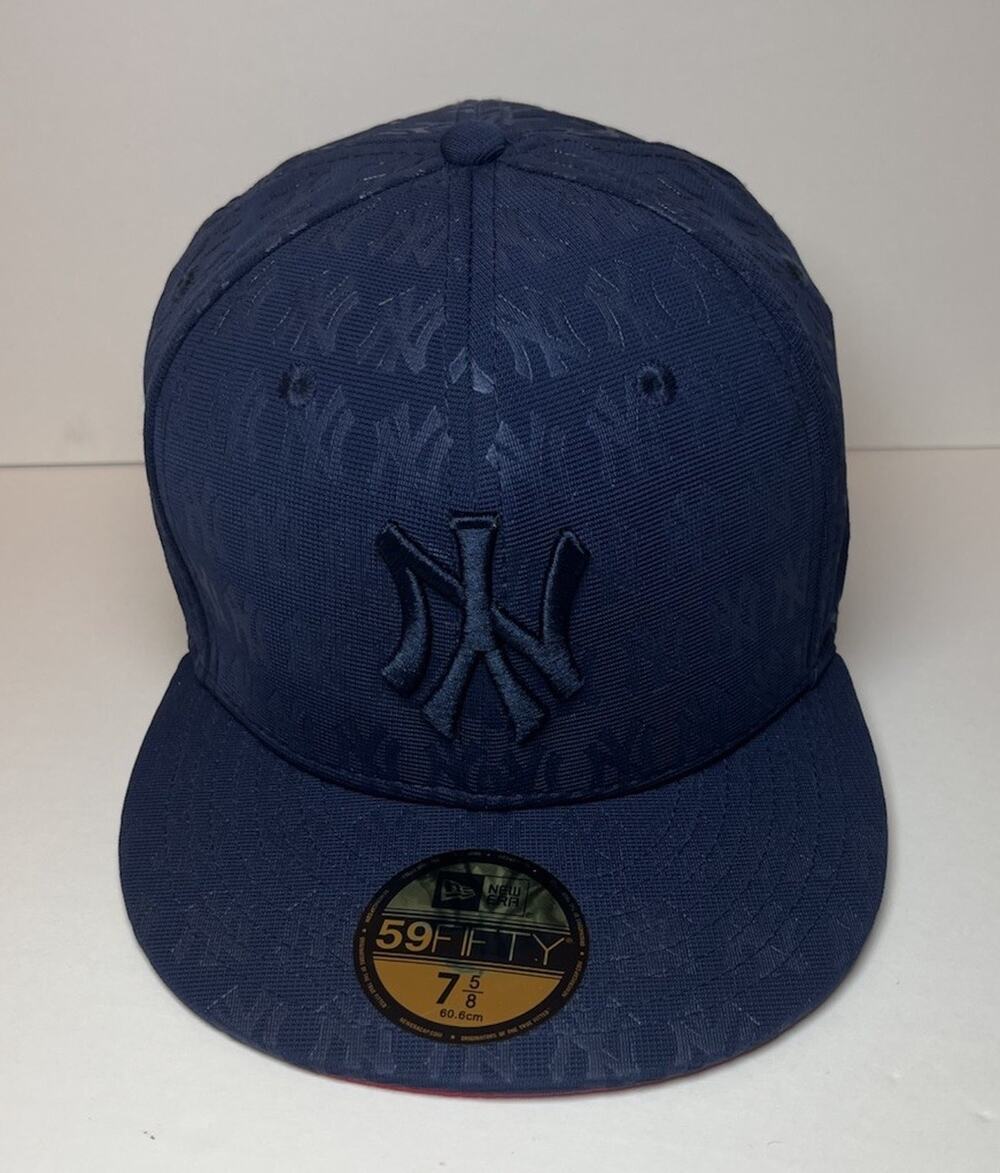 New Era 59FIFTY NY Yankees Monogram Pattern Fitted Hat Size 7 5/8 Red Bottom NWT